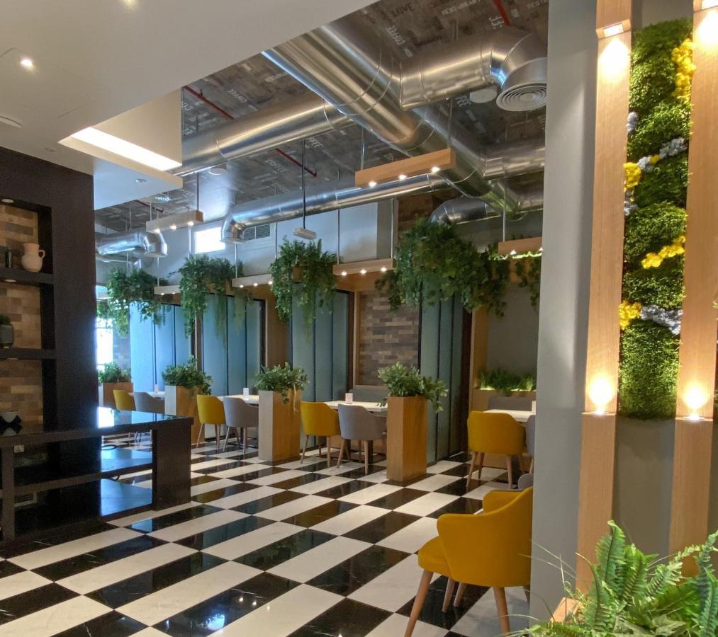 Imperial Suites Hotel Doha Ngoại thất bức ảnh